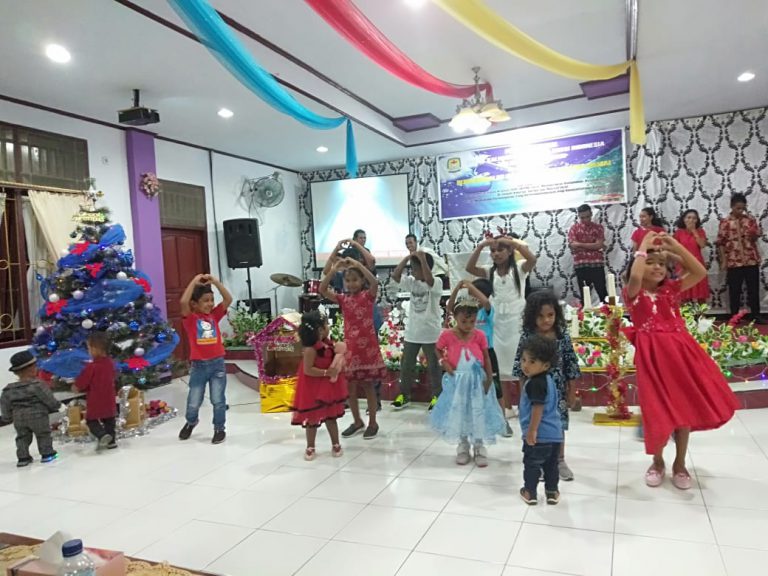 GKPMI Wilayah Manokwari Gelar Natal Bersama