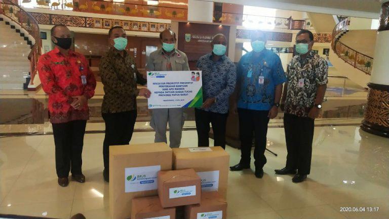 BPJS Ketenagakerjaan Bantu 5000 Masker Bagi Masyarakat di Papua Barat