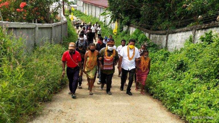 Kampanye Temui Warga, Ini Gaya Paslon SMART Bersama Relawan 