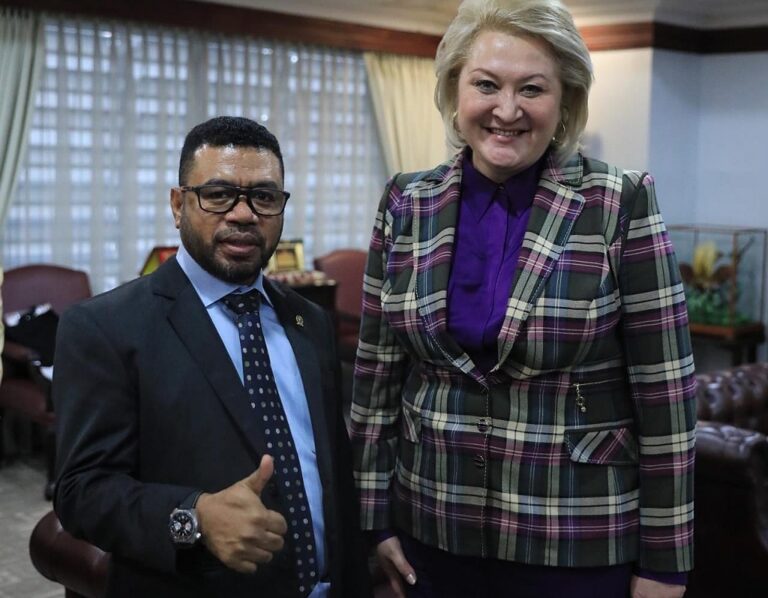 Senator Filep Dorong Pemerintah Rusia Tingkatkan Kuota Beasiswa Bagi Putra Putri Papua