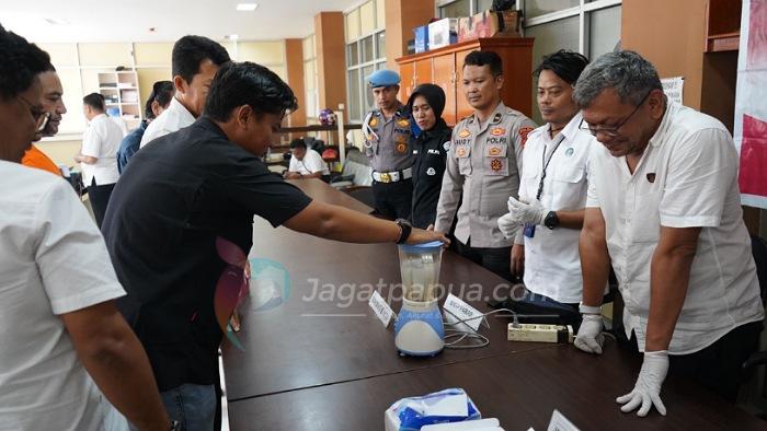 Polda Papua Barat Musnahkan 15 Bungkus Barang Bukti Tindak Pidana Narkoba