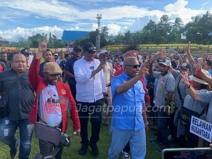 Deklarasi Dan Pelantikan Ormas, Filep Wamafma Targetkan Minimal 83 Persen Kemenangan DOAMU di Papua Barat