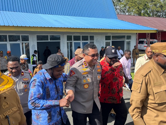 Kapolda Papua Barat Dan Pj Gubernur PBD Cek Kesiapan Pilkada Serentak Di Maybrat